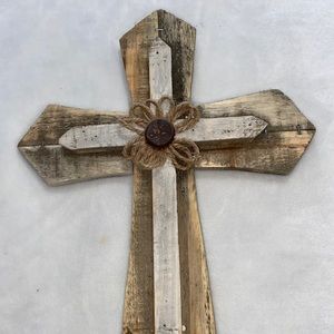 Hangable wood cross